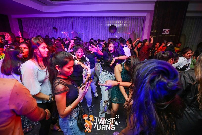 dance party in kolkata
