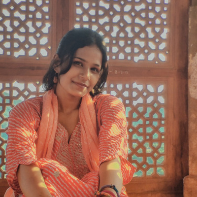 Sreeparna Biswas Profile at Twist N Turns