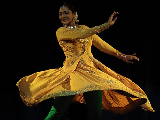 Dance Classes at New Alipore for kathak